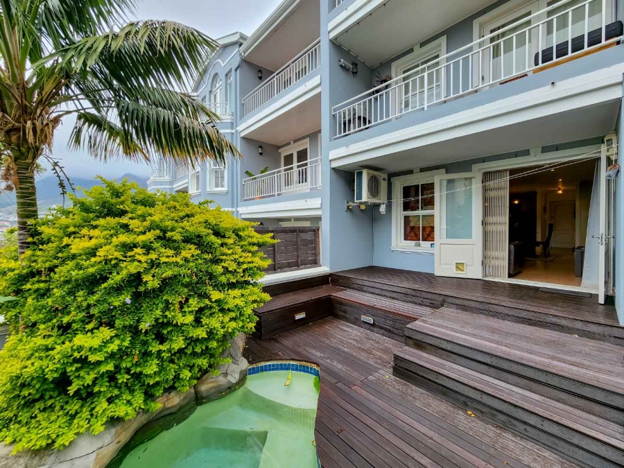 To Let 2 Bedroom Property for Rent in Gardens Western Cape
